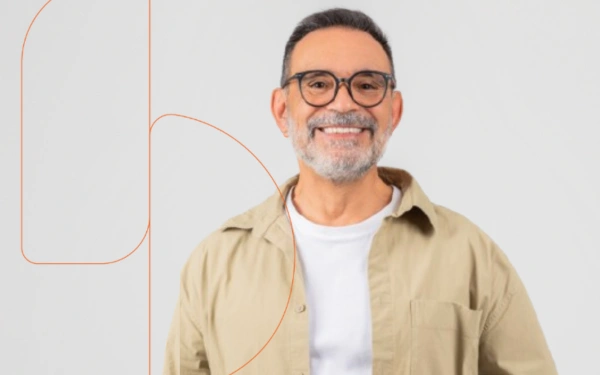 Aposentados podem trabalhar? Entenda as regras do INSS