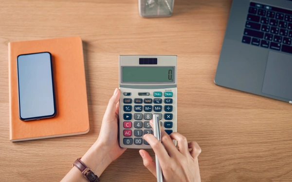 Como funciona o cheque especial: entenda juros, limites e alternativas